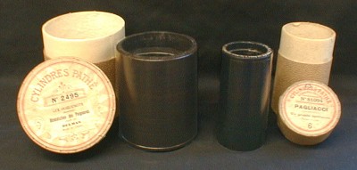 Comparison of the Pathé salon and the standard size cylinders.